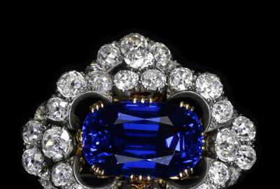 A Magnificent Non-Heated Burmese Sapphire Brooch Late 19th century 37.29 carats Dehres, Hong Kong 