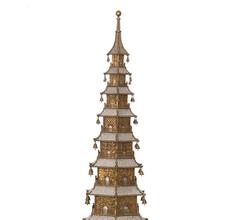 This exceedingly rare 18th century automaton musical clock, English-form, produced for the Chinese Qing Imperial Court, came within a whisper of hitting the $1 million mark, finishing at $998,250.