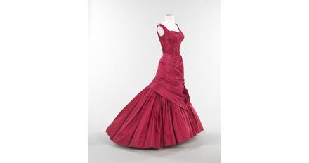 Charles James (American, born Great Britain, 1906–1978), “Tree” Evening Dress, Brooklyn Museum Costume Collection at The Metropolitan Museum of Art, Gift of the Brooklyn Museum, 2009; Gift of Mrs.  Douglas Fairbanks, Jr., 1981 (2009.300.991) Image © The Metropolitan Museum of Art