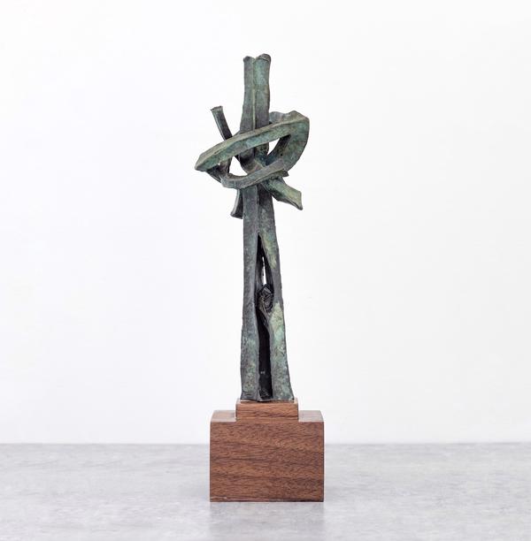 Seymour Lipton (1903-1986), The Ken Shine Prize in Health Leadership, after "Pioneer", 1957/2018, bronze with wood base, 11 1/4" x 2 3/4" x 2 3/4" / 28.6 x 7.0 x 7.0 cm