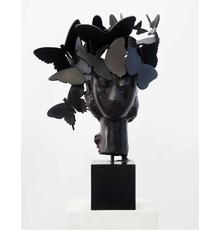 Caption: Title : Iris, 2013 Medium : Bronze Size : 44x30x20 Cm / 17,3x11,8x7,9 In