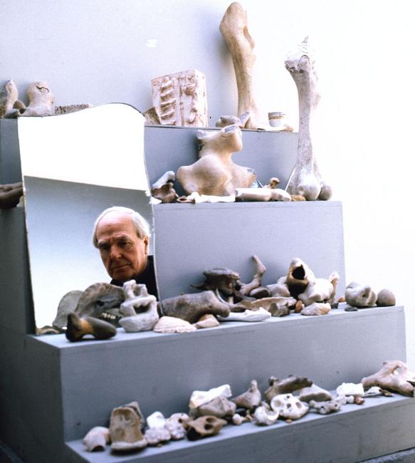 Henry Moore in his studio in England (1975), by Allan Warren