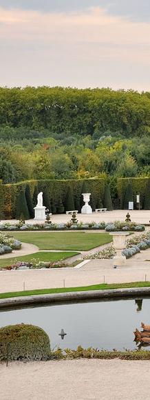 Versailles gardens view from "Pareterre d'eau