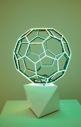 Leo Villareal, Buckyball, 2015 