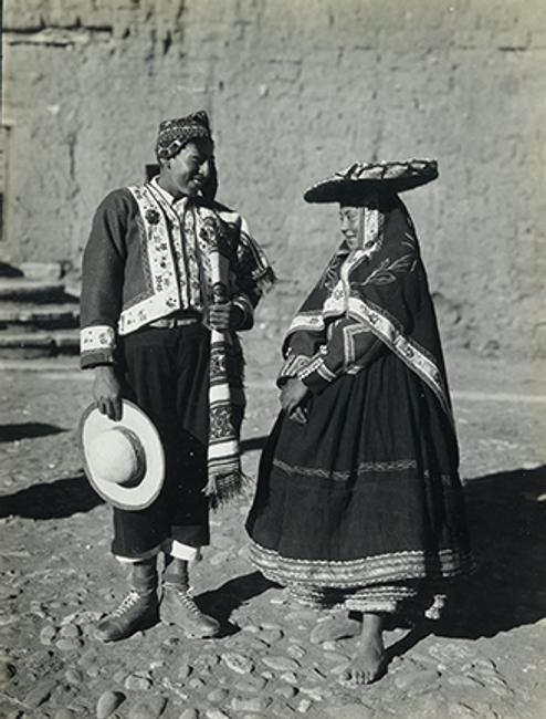 Martín Chambi, Peru, 1947.  Congreso Panamericano de Arquitectos, presentation album with 104 photographs, 22 by Chambi, 1947.  Estimate $20,000 to $30,000.  