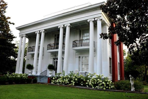 The historic Adams French mansion – a magnificent, 7,000-square-foot antebellum home in Aberdeen, Mississippi on the National Register of Historic Places – is for sale, for $750,000.