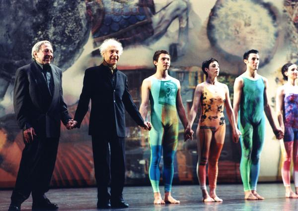 : Robert Rauschenberg with Merce Cunningham and members of the Merce Cunningham Dance Company.  The Eisenhower Theater, John F.  Kennedy Center, Washington DC, 2000.