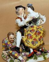 A Meissen statue by Johann Kändler, The Indiscreet Harlequin, from around 1743, was among the antiques recovered by British police.