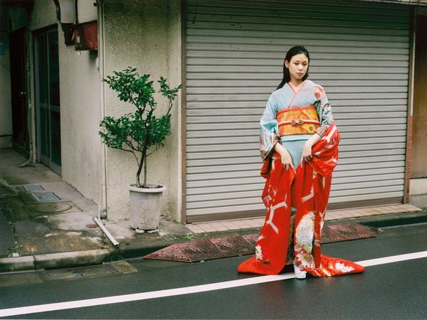 Pale Blue Furisode with Red Uchikake, 2019.  Photography by Piczo, Styling by Mademoiselle Yulia, © Victoria & Albert Museum