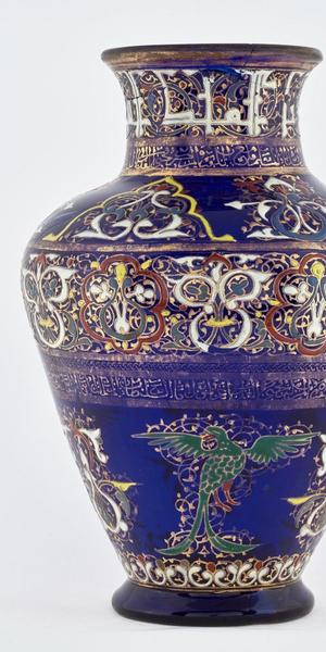 A Cavour vase