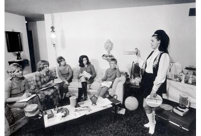 Bill Owens, I enjoy giving a Tupperware party in my house, 1971 