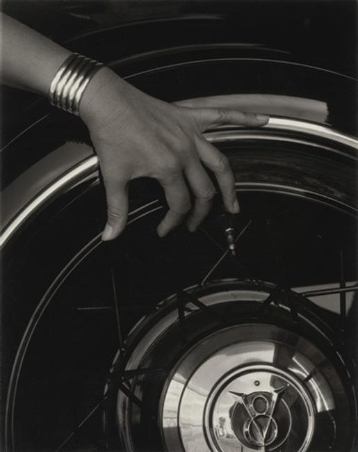 Alfred Stieglitz, Georgia O'Keeffe—Hand and Wheel, 1933, gelatin silver print sheet (trimmed to image): 24.2 x 19.1 cm (9 1/2 x 7 1/2 in.) mount: 51.7 x 41.8 cm (20 3/8 x 16 7/16 in.) National Gallery of Art, Washington, Alfred Stieglitz Collection