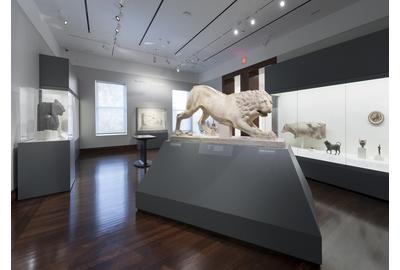 Cincinnati Art Museum's newly reinstalled antiquities exhibition.  Rob Deslongchamps 