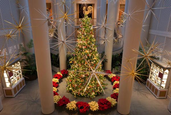 Abby Aldrich Rockefeller Folk Art Museum's annual Christmas tree, 2016