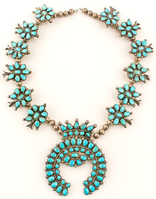 Lovely Native American floral squash blossom necklace.