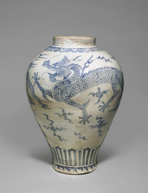 An Important and Monumental Blue and White Porcelain Dragon Jar, Joseon dynasty (18th century) 