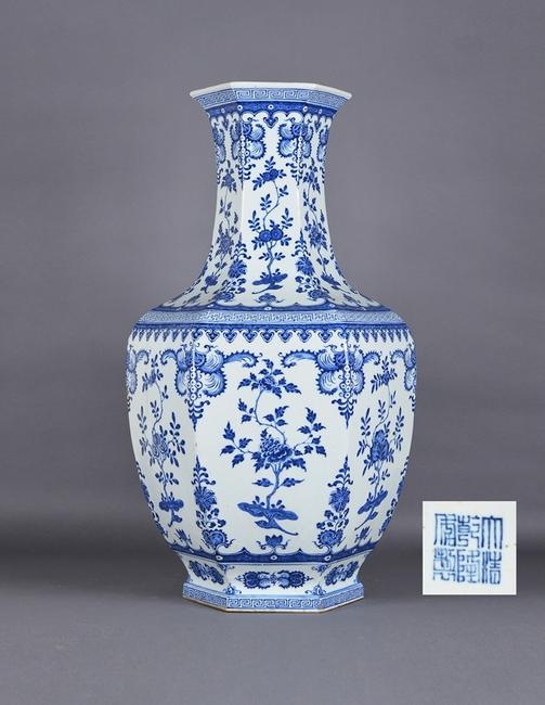 Magnificent Qing Period Hexagonal Vase Qianlong ($40,000-60,000)