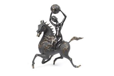 Tiefeng Jiang (Chinese/American, b 1938), Bronze titled Mysterious & Ancient.  Est.  $1,000-3,000 to be sold 3.4.2021 Selkirk