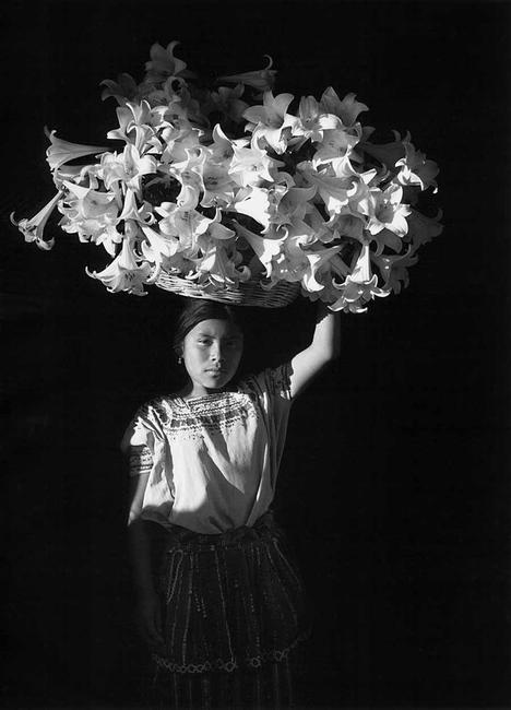 Flor Garduño, "Basket of Light (Canasta de luz, Sumpango, Guatemala)", 1989.  Gelatin silver print.  SBMA, Museum purchase with funds provided by Mr.  and Mrs.  Thomas Amory.  