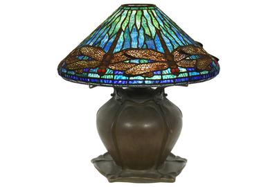 A top lot was a circa 1905-10 Tiffany Studios “Dragonfly” table lamp having a “Pepper” base and measuring 18 inches tall that fetched $87,725