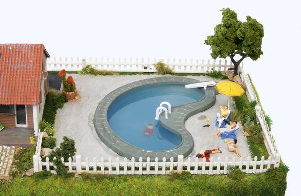 Abigail Goldman, Quick Dip, 2014, Dieorama, mixed media, 9 x 12 x 8 in 