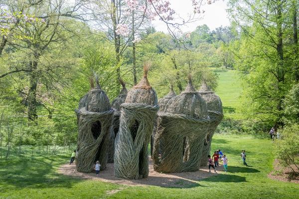 Patrick Dougherty, A Waltz in the Woods