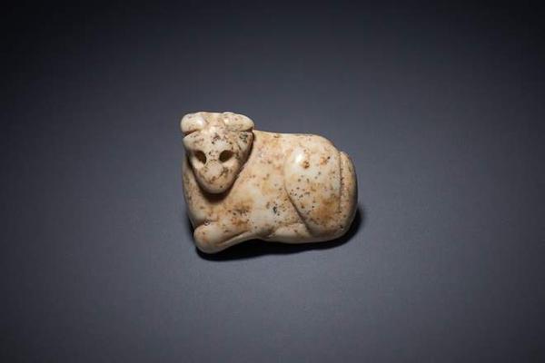 This white marble amulet is believed to have been crafted during the Jemdet Nasr period around 3000 BC 