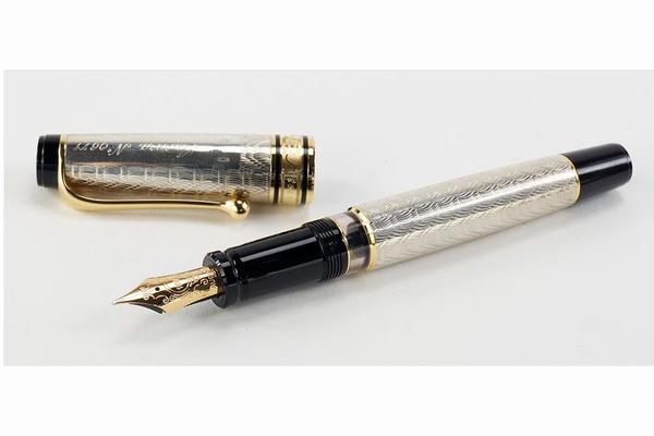 Aurora Carlo Goldoni sterling silver limited edition fountain pen honoring the commedia dell’arte author Carlo Goldoni (est.  $300-$500).