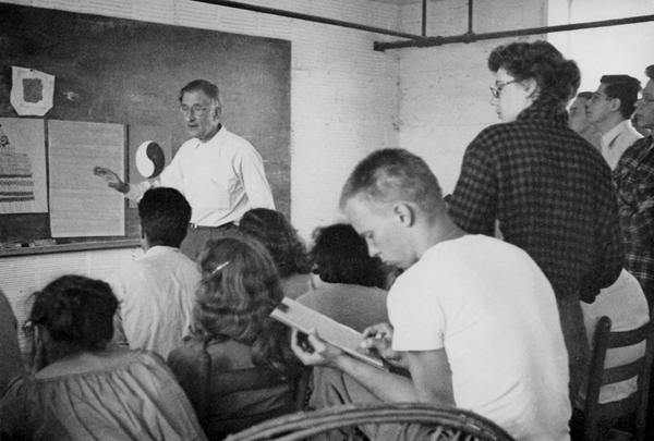 Hazel Larsen Archer, "Josef Albers Teaching at BMC, with Ray Johnson in the Foreground," ca.  late 1940s Courtesy of the Estate of Hazel Larsen Archer and the Black Mountain College Museum + Arts Center 