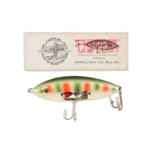 The top lot of the auction was this Chippewa spinner lure with green back spotted sides, made around 1910 by the Immell Bait & Tackle Company in the United States (CA$10,030).