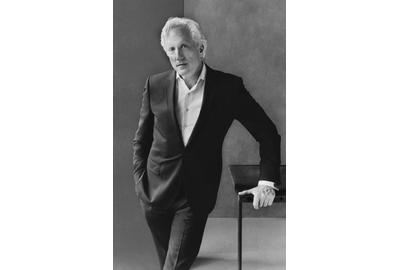 Leading American furniture designer, Dakota Jackson