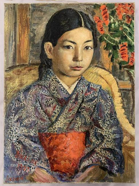 Beautiful oil on canvas portrait of a Japanese girl by David Burliuk (Ukrainian/American, 1882-1967), 13 inches by 17 inches, signed lower left by Burliuk and dated “1922” ($39,100).