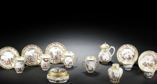 Meissen porcelain with ‘Half-Figure Service’ decoration.