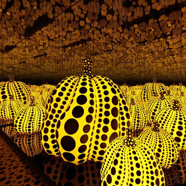 All the Eternal Love I Have for the Pumpkins, 2016.  Photo: Courtesy KUSAMA Enterprise, Ota Fine Arts, Tokyo / Singapore and Victoria Miro, London © Yayoi Kusama.