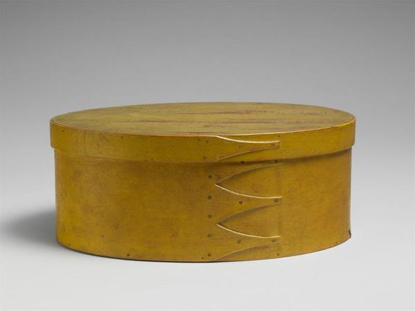 Oval Box.  American, 1800-1900.  Maple, pine.  4 11/16 x 11 5/16 x 8 15/16 in..  Friends of the American Wing Fund, 1966 (66.10.36a, b)