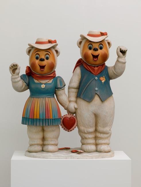 Jeff Koons, Winter Bears 1988 ARTIST ROOMS, Tate and National Galleries of Scotland Acquired jointly through The d'Offay Donation with assistance from the National Heritage Memorial Fund and the Art Fund 2008, © Jeff Koons 