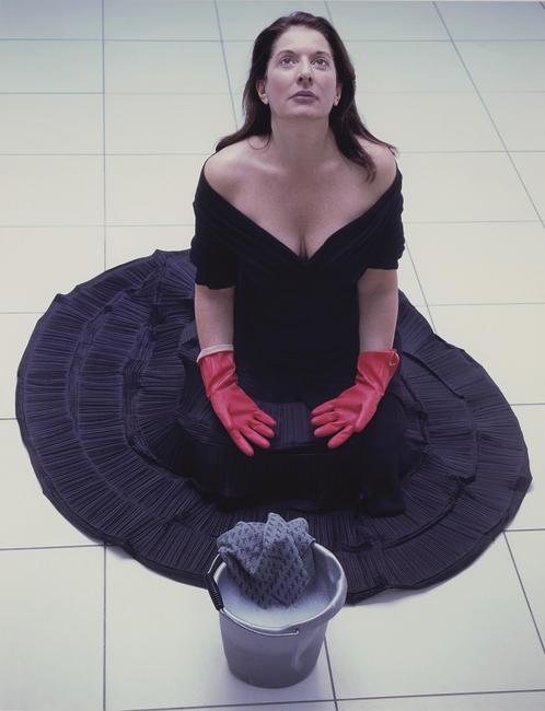 Marina Abramović, Cleaning the Floor, 2005 © Marina Abramović, Courtesy of the Marina Abramović Archives