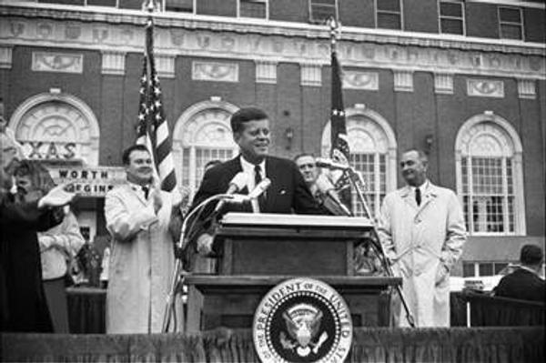 President Kennedy speaks to the crowd outside the Hotel Texas in Fort Worth, Texas, November 22, 1963., William Allen, photographer/Dallas Times Herald Collection, Courtesy of The Sixth Floor Museum at Dealey Plaza