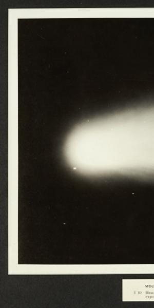 Mount Wilson Observatory, Head of Halley's Comet, May 5, 1919, exposure 8 min., 60-inch Reflector, 1919.  Gelatin silver print, 7 1/2 x 9 5/8 in.  The Huntington Library, Art Collections, and Botanical Gardens.