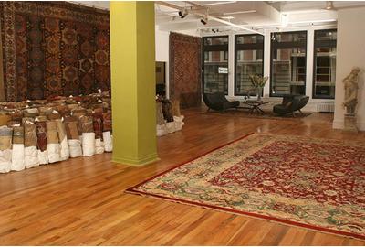 Buying Antique Rugs - Nazmiyal's New York Antique Rug Gallery