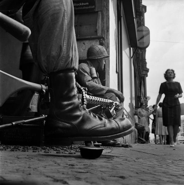 Near Checkpoint Charlie, Berlin, 1961 © Don McCullin