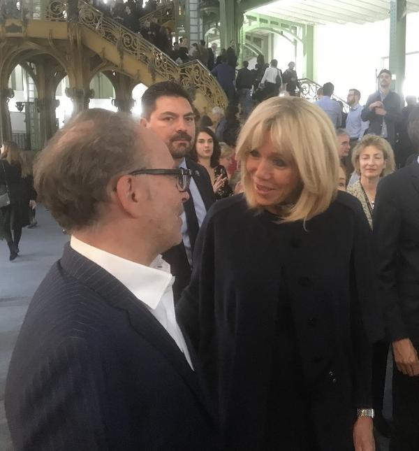 France's First Lady, Birgitte Macron, speaks with art dealer Edward Tyler Nahem at FIAC 2017.