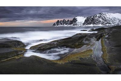 Olga Loschinina, Dragon's Jaw(Norway, Lofoten Islands), Photograph on Plexiglass, 24'' x 35.5''