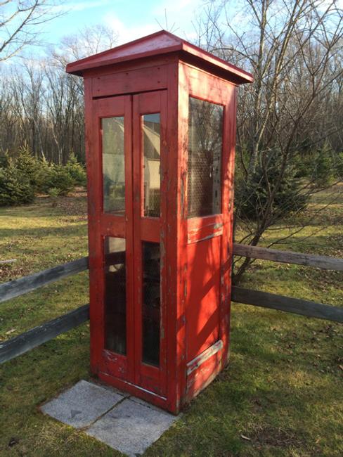 Four vintage phone booths will be sold, in addition to gas station collectibles, vintage cars and motorcycles, coca-cola, Harley-Davidson and much more, Jan.  25th.