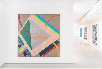 Installation view of Distinctive/Instinctive: Postwar Abstract Painting (February 20 – April 10, 2021) at Michael Rosenfeld Gallery, New York