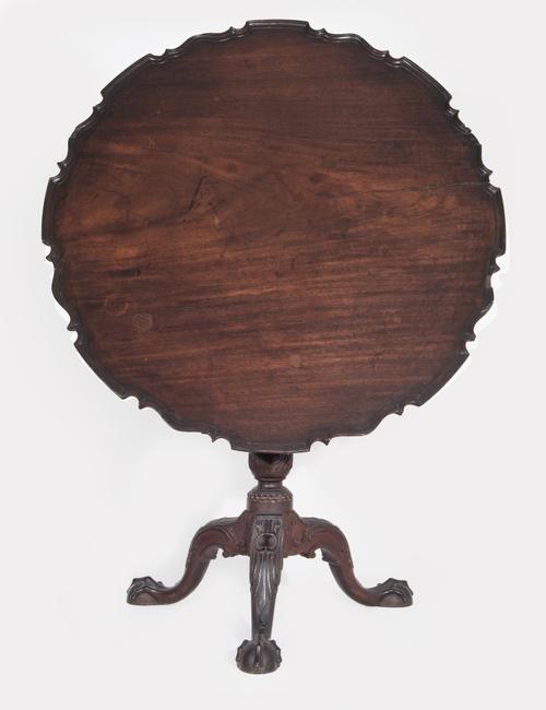 Potter-Crouch-Jordan 18th century Chippendale Tea Table