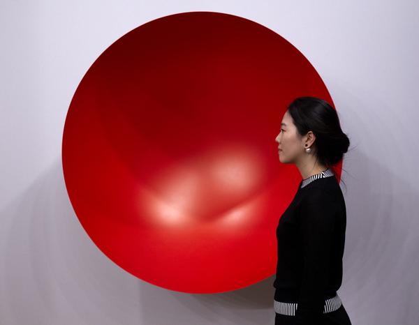 TEFAF 2016 Preview: At Kukje Gallery, a work by Anish Kapoor.