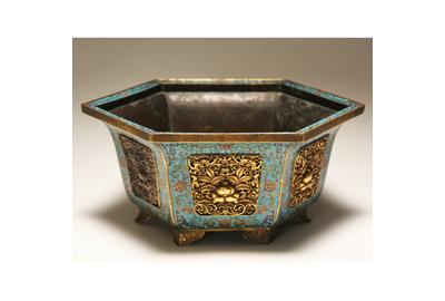 Chinese Cloison footed hexagonal planter realized $16,000 at Antique Helper's March 19 Art and Antiques Auction