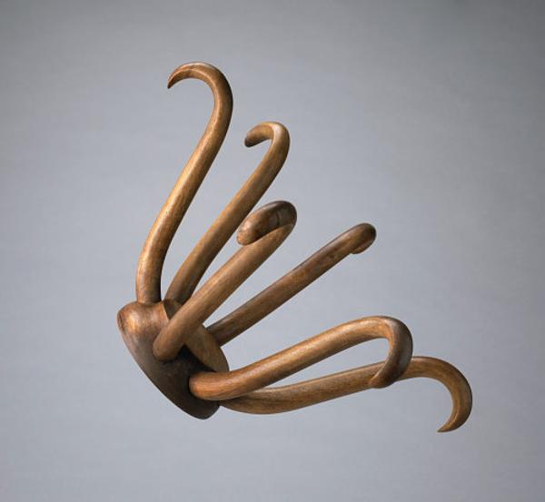 Marcel Duchamp, “Porte Chapeau (Hat Rack),” Conceived in 1917/Executed in 1964.  Edition: 5/8 + 3 Aps.  Photo: National Gallery of Canada.  © Association Marcel Duchamp / ADAGP, Paris / Artists Rights Society (ARS), New York 2018