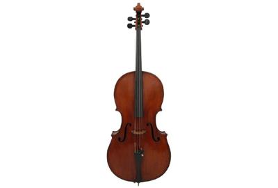 A handcrafted cello by Leandro Bisiach (Italian, 1864-1946), in the “Grand Pattern Amati” style, circa 1890, is one of two Italian cellos in this sale.